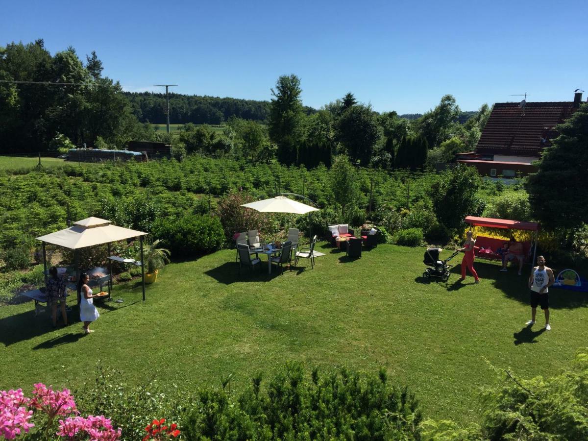 Appartamento Tannenblick-Franken Egloffstein Esterno foto